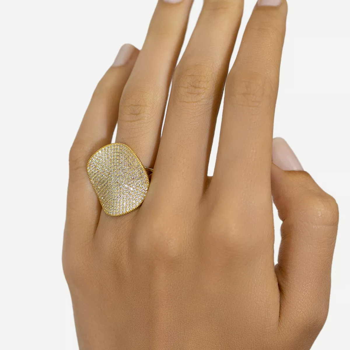 18k gold ring