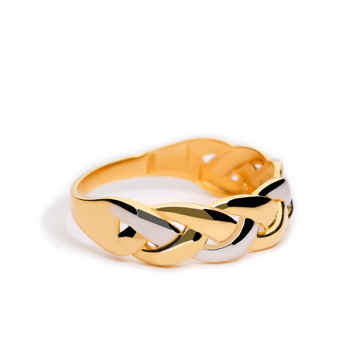 18k gold ring