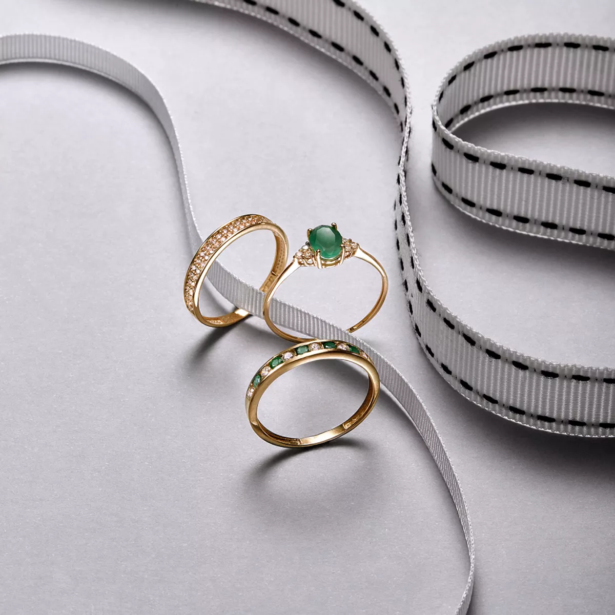 Anillo oro 18 quilates